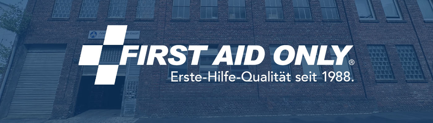 First Aid Only Firmensitz mit Overlay und Schriftzug "Erste-Hilfe-Qualität seit 1988"